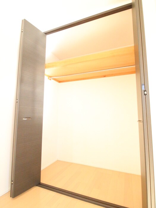 物件内観写真11　(収納)