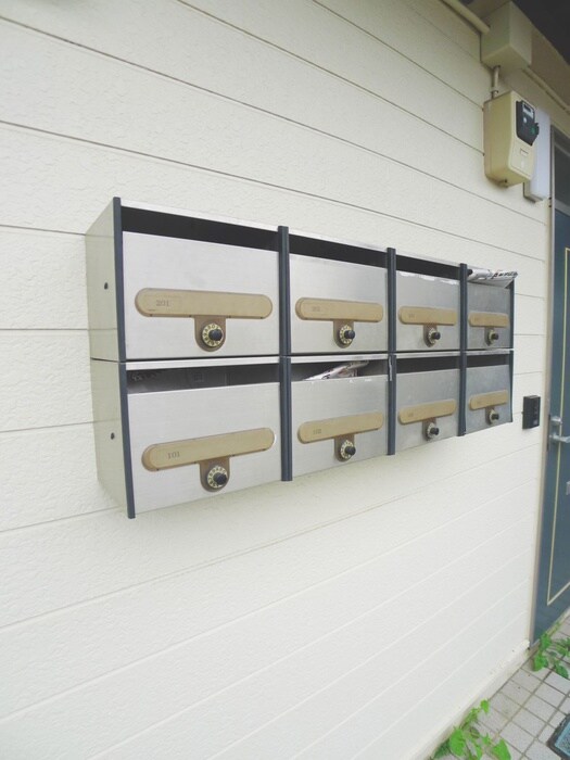 物件外観写真4　(建物設備)