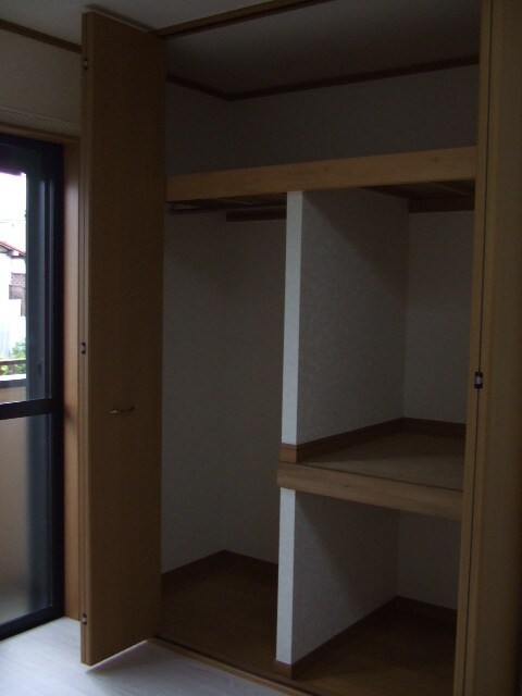 物件内観写真9　(収納)