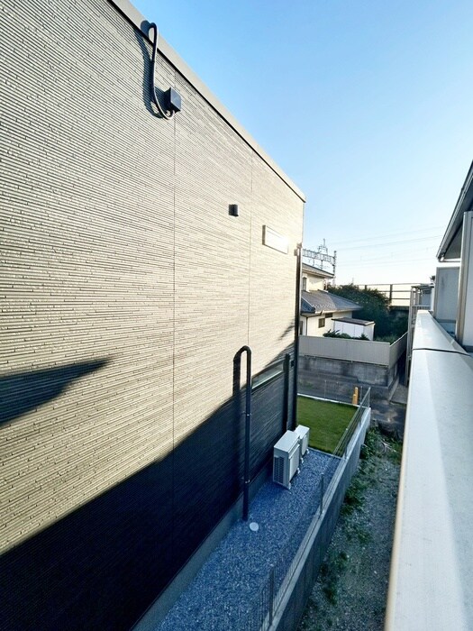 物件内観写真22　(室内からの展望)