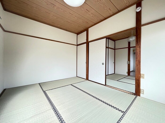 物件内観写真8　(居室)