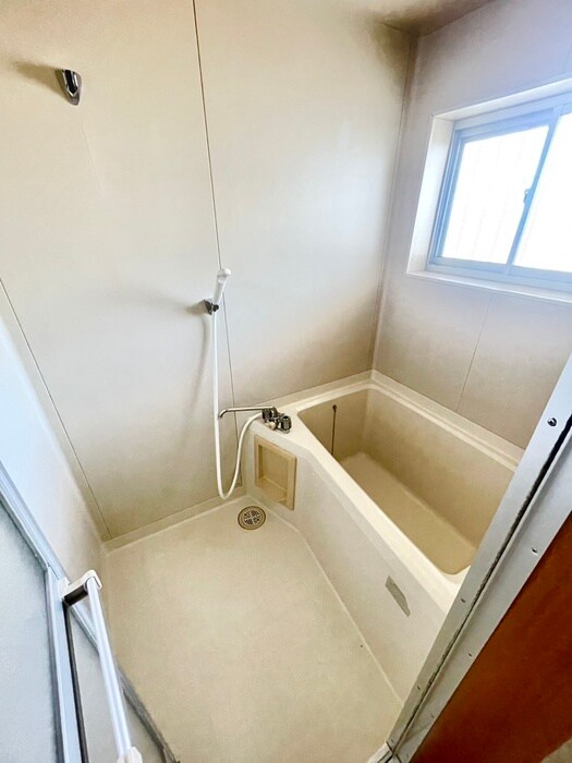 物件内観写真10　(バス／シャワールーム等)