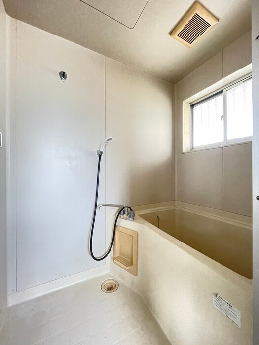 物件内観写真12　(バス／シャワールーム等)