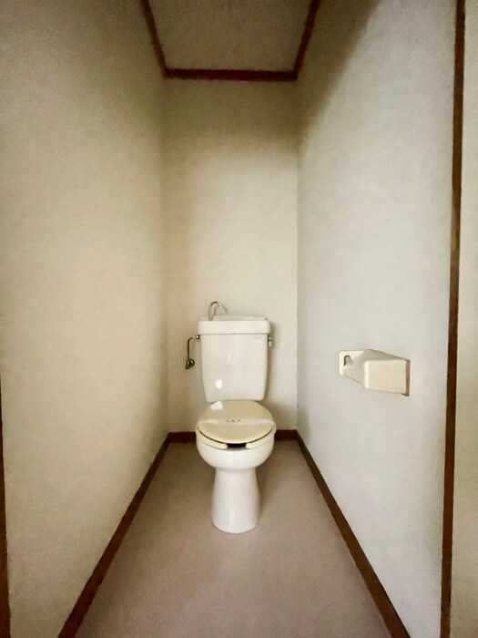 物件内観写真13　(トイレ)