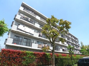 ルミエ－ル戸田外観写真