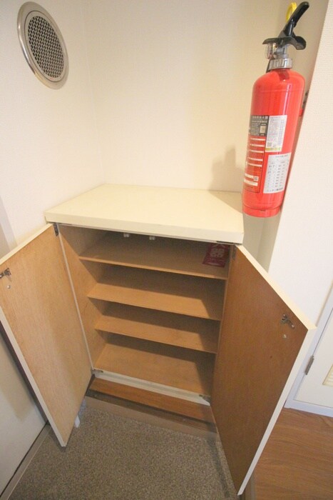 物件内観写真14　(靴箱)