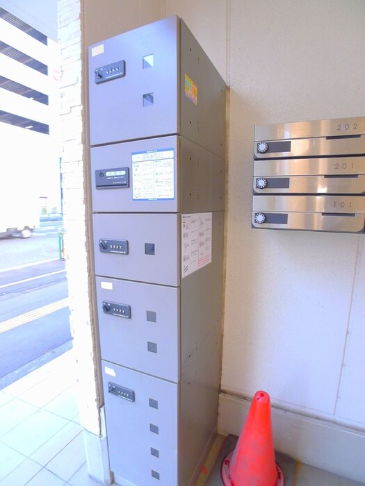 物件外観写真4　(建物設備)