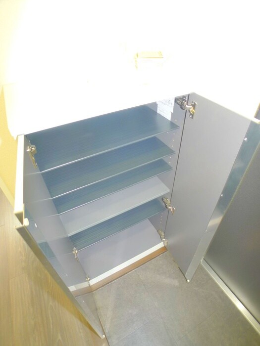 物件内観写真21　(靴箱)