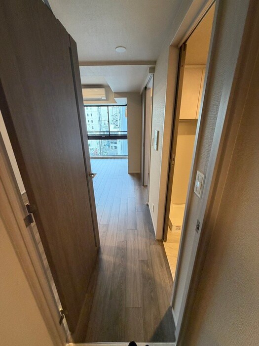 物件内観写真9　(廊下)