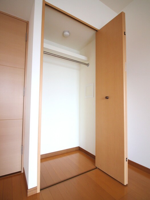 物件内観写真9　(収納)