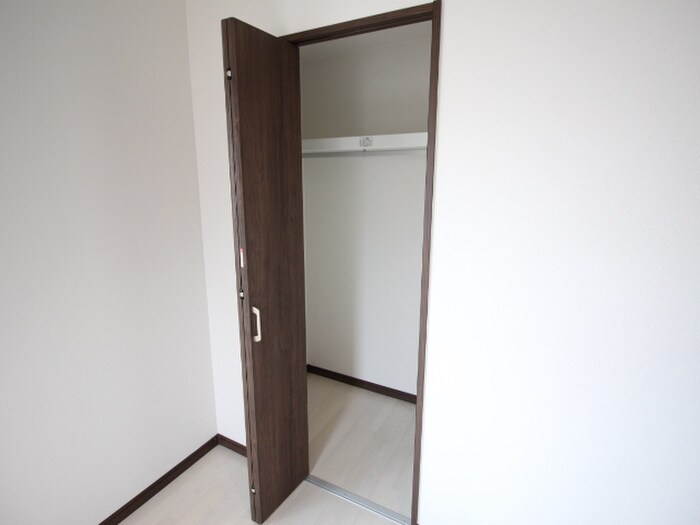 物件内観写真11　(収納)