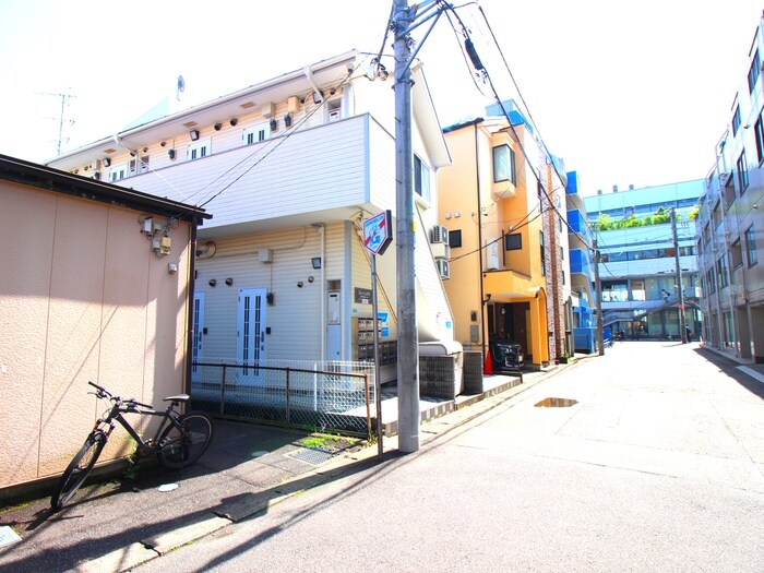 物件外観写真5　(周辺環境)