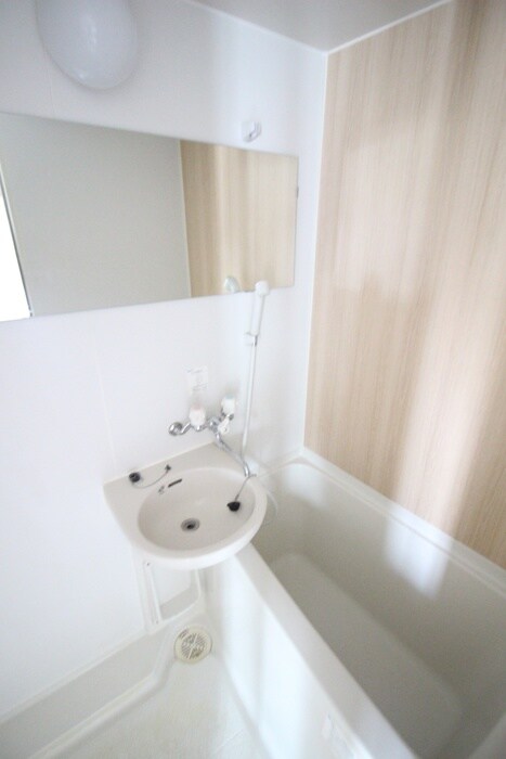 物件内観写真15　(バス／シャワールーム等)