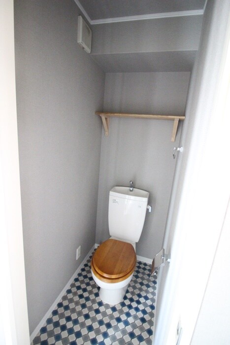 物件内観写真16　(トイレ)