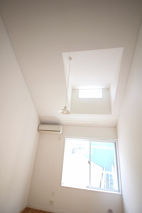 物件内観写真21　(居室)