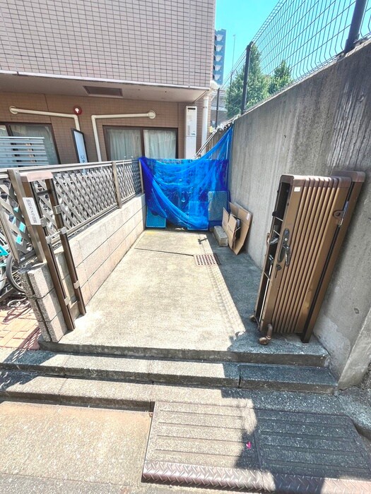 物件外観写真4　(建物設備)