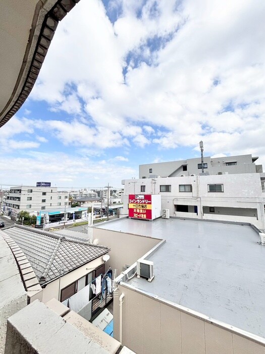 チェリ－ブロッサムの室内からの展望