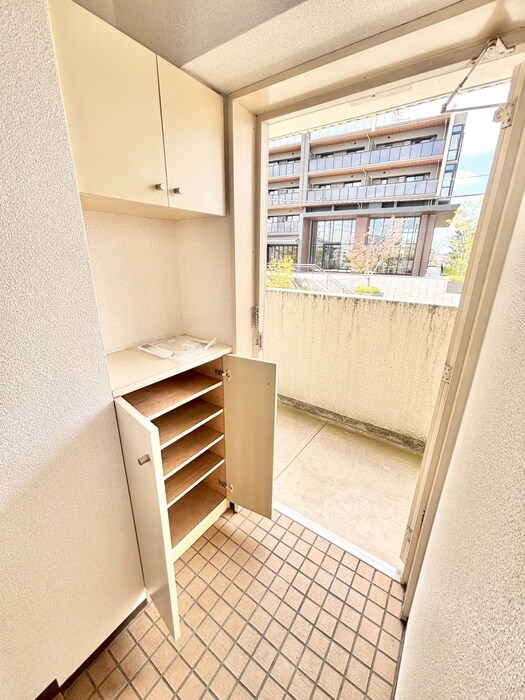 チェリ－ブロッサムの靴箱