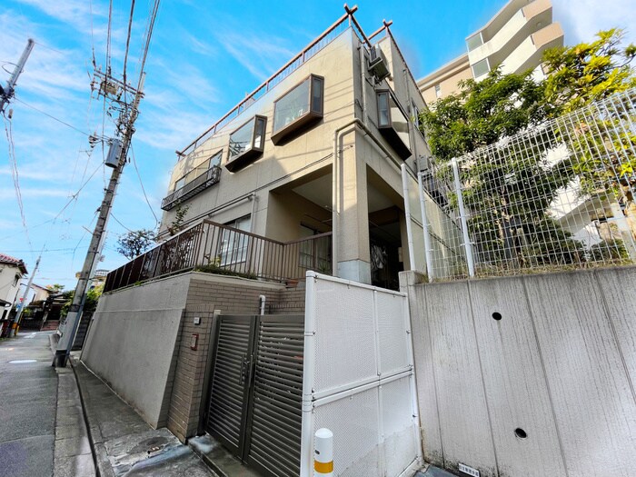 物件外観写真4　(外観写真)