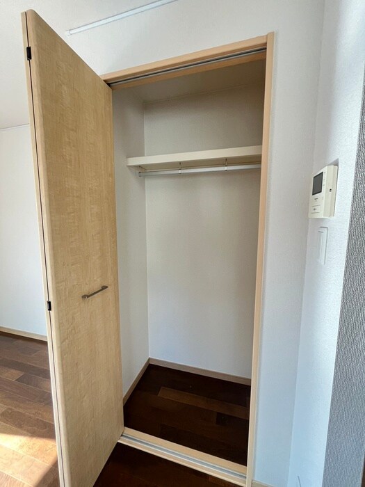 物件内観写真15　(収納)
