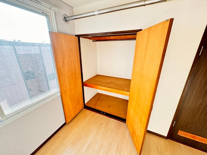 物件内観写真11　(収納)