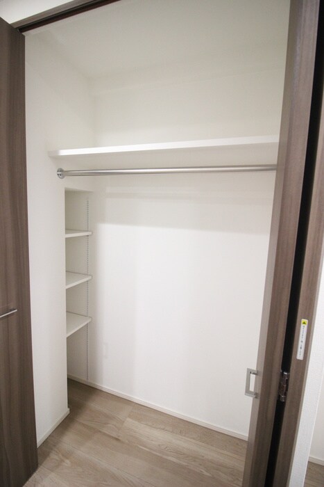 物件内観写真8　(収納)