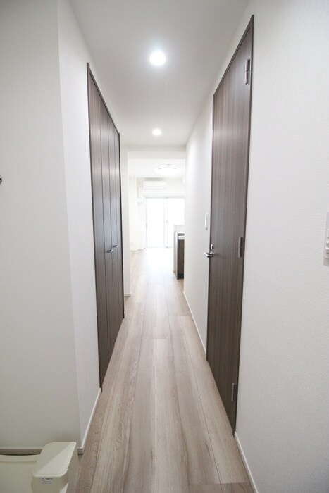 物件内観写真20　(廊下)