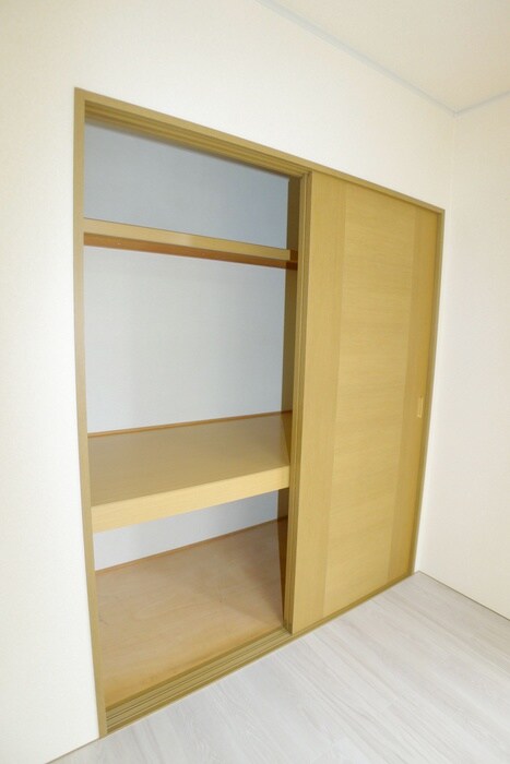 物件内観写真17　(収納)