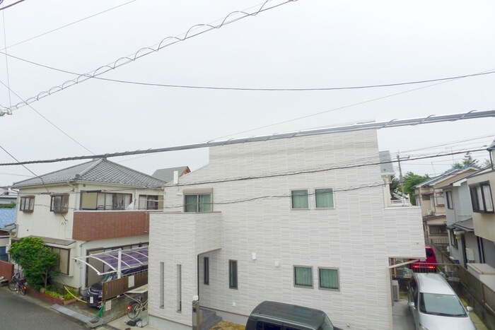 物件内観写真21　(室内からの展望)