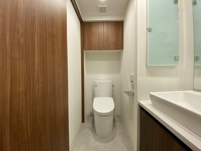 物件内観写真13　(トイレ)