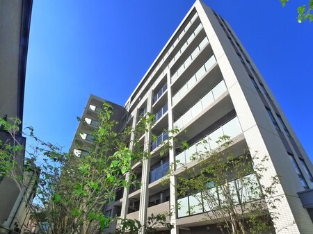 フリーダムファン外観写真