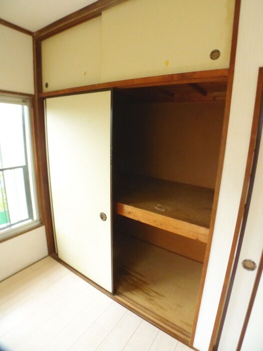 物件内観写真12　(収納)