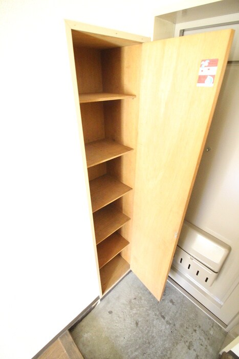 物件内観写真10　(靴箱)