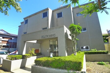 ＳＯＵＴＨ　ＷＩＮＧ外観写真