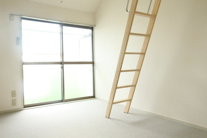 物件内観写真7　(居室)