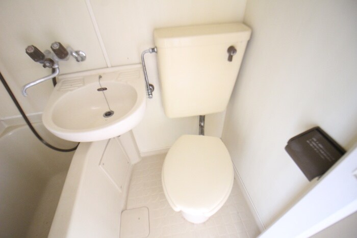 物件内観写真10　(トイレ)