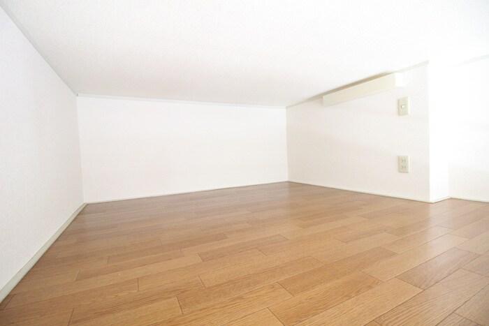 物件内観写真12　(ロフト)