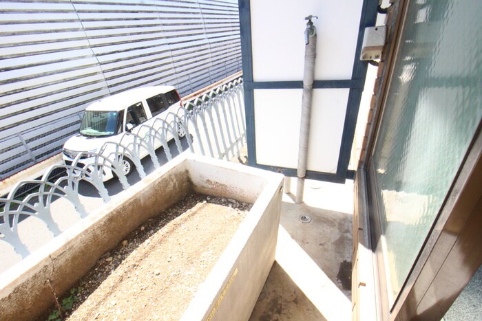 物件内観写真14　(洗濯機置場)