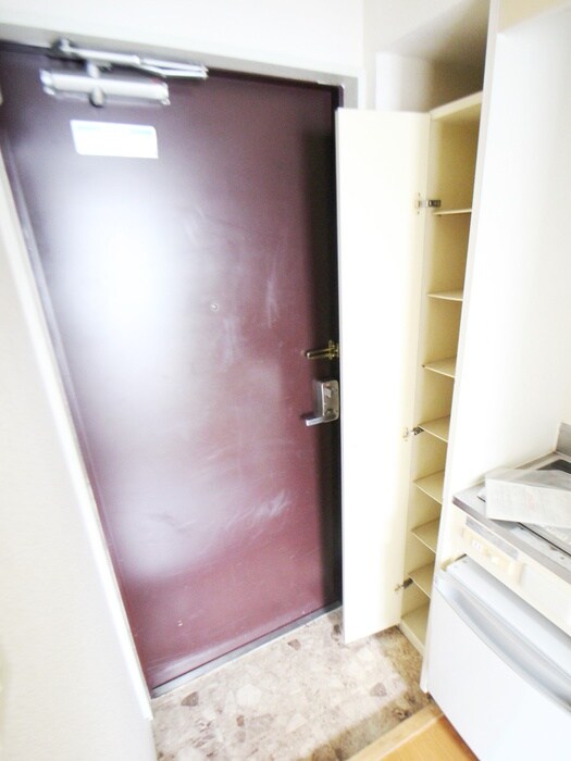 物件内観写真14　(靴箱)