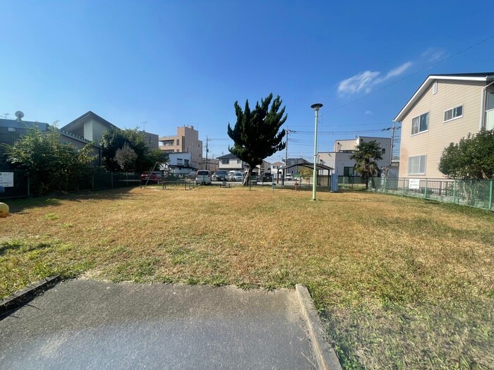 物件外観写真5　(周辺環境)