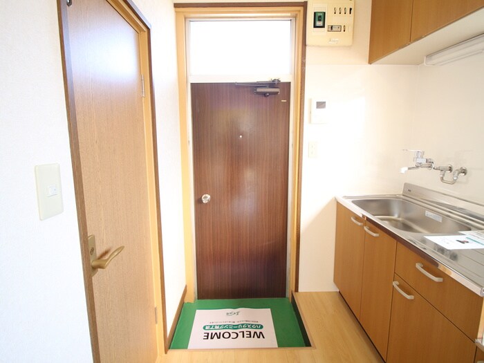 カトレアコーポの玄関