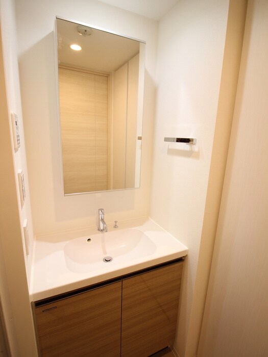 物件内観写真9　(洗面)