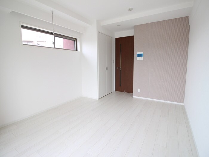 物件内観写真15　(居室)