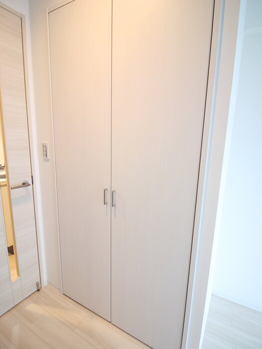 物件内観写真16　(収納)