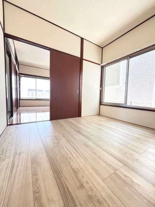 物件内観写真10　(居室)