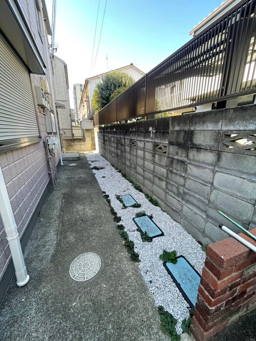 カーサヴェルデ(201)の駐輪場