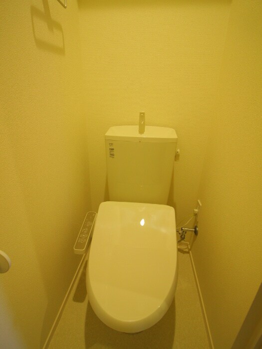 物件内観写真9　(トイレ)