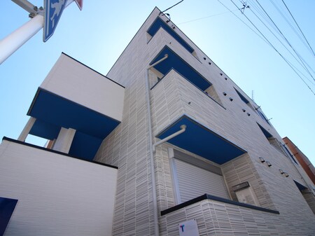 ＧＲＡＮＤＥ　ＩＮＩＣＩＯ外観写真