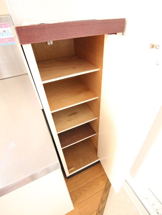 物件内観写真18　(靴箱)