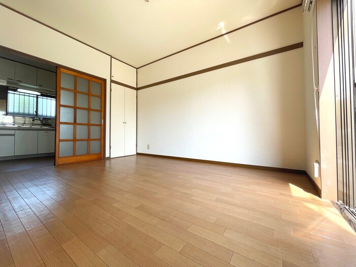 物件内観写真7　(居室)